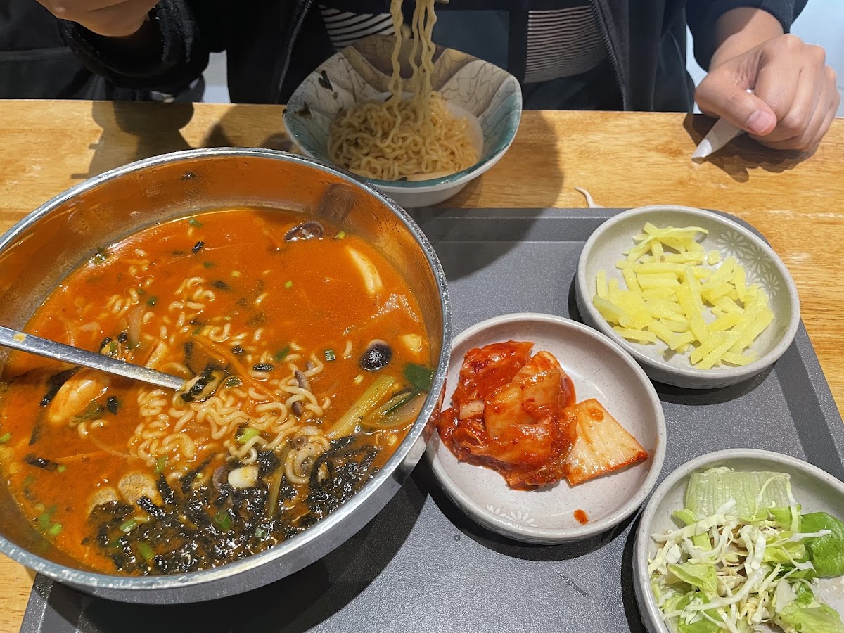 Kimchi Queen Photo 7