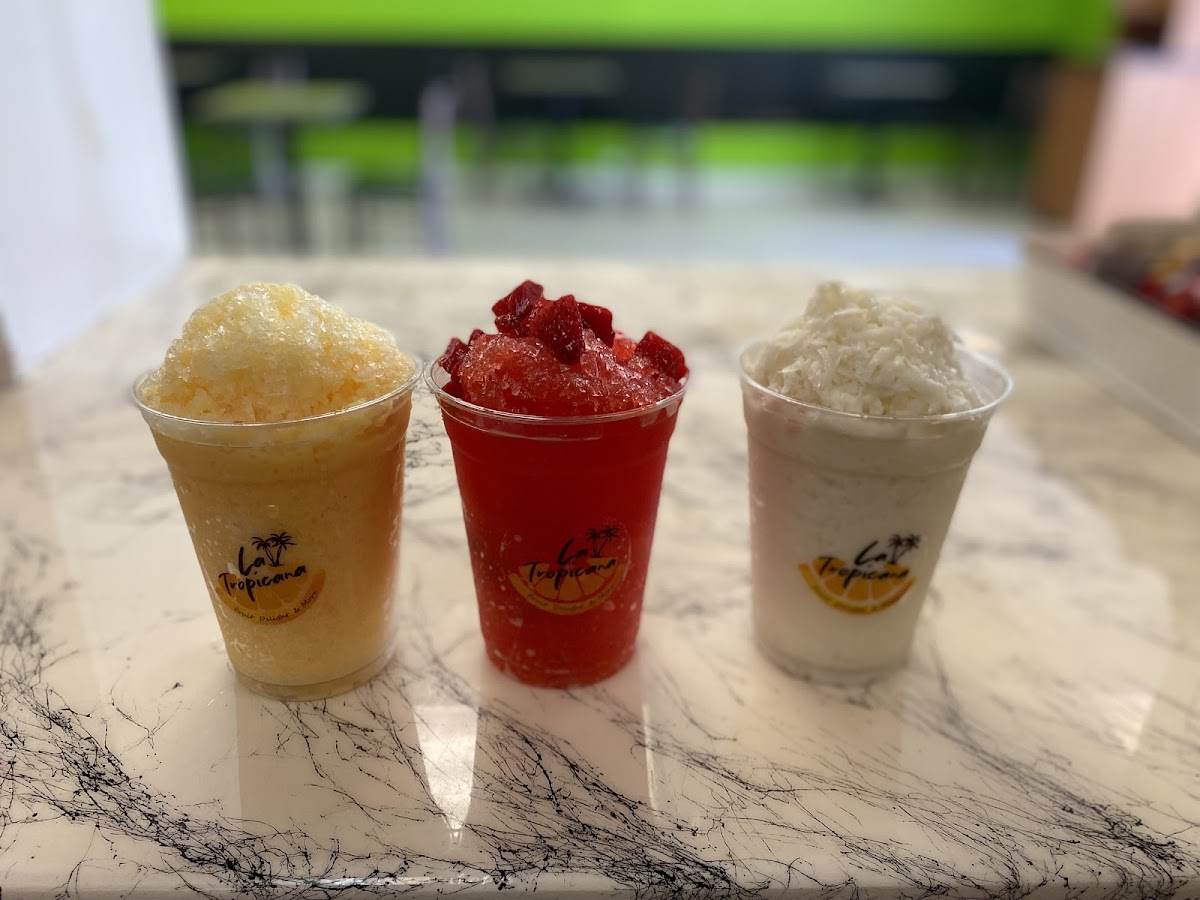 La Tropicana Fruit Delight & More Photo 9