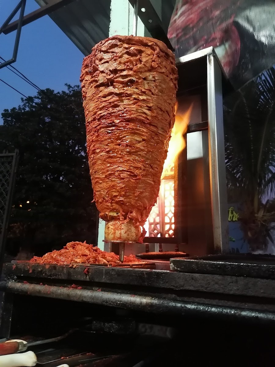 LA SIN NOMBRE TAQUERIA PA'L BARRIO Photo 4