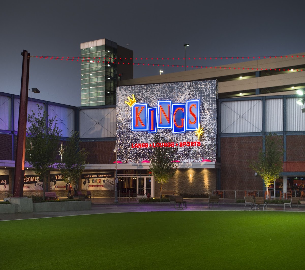 Kings Dining & Entertainment