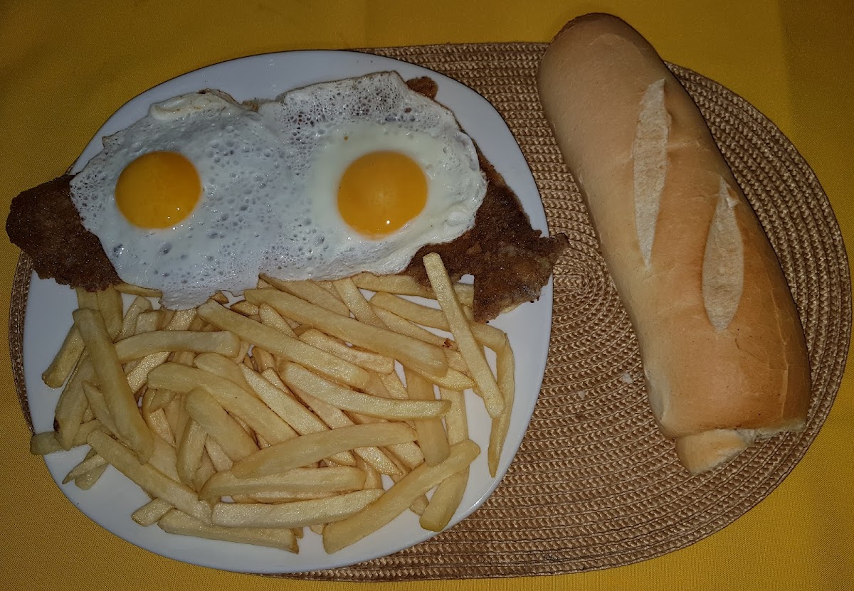 Resto Bar Matices Anexo Drugstore Photo 9