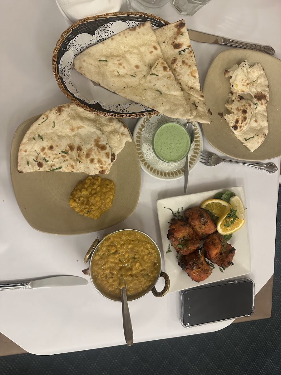 Tandoori and Curry Club Photo 3