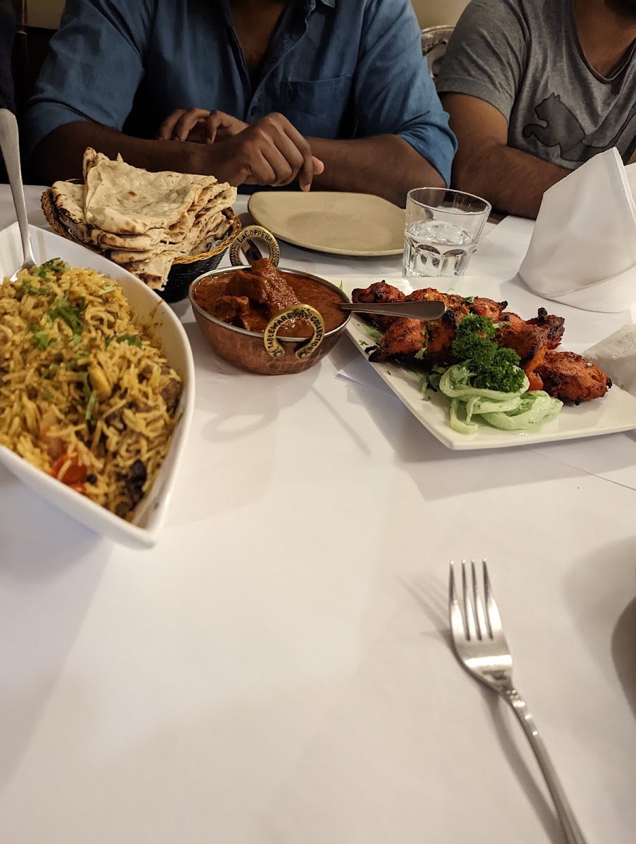 Tandoori and Curry Club Photo 8