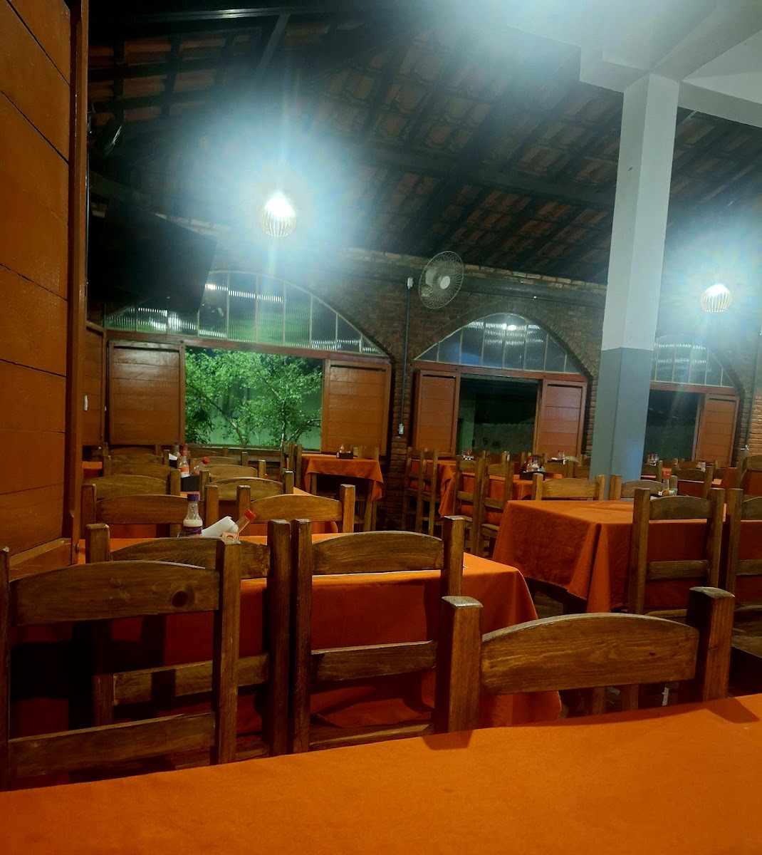 Forneiro Churrascaria e Pizzaria