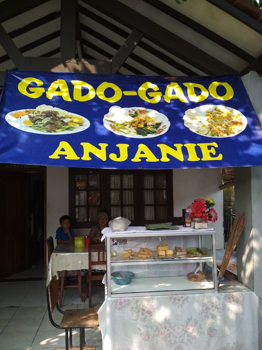 Gado Gado Anjanie