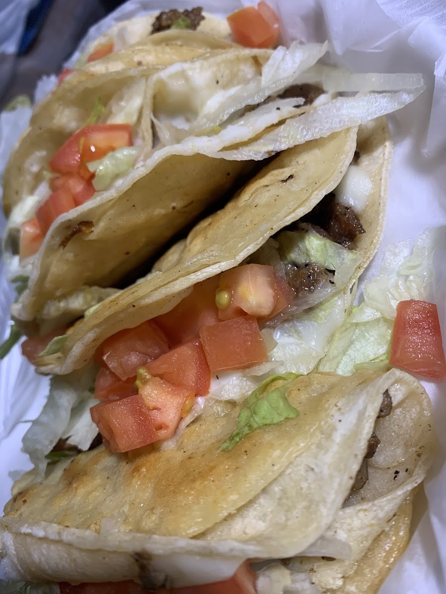 Pupuseria y Taqueria Ruiz (Food Truck)