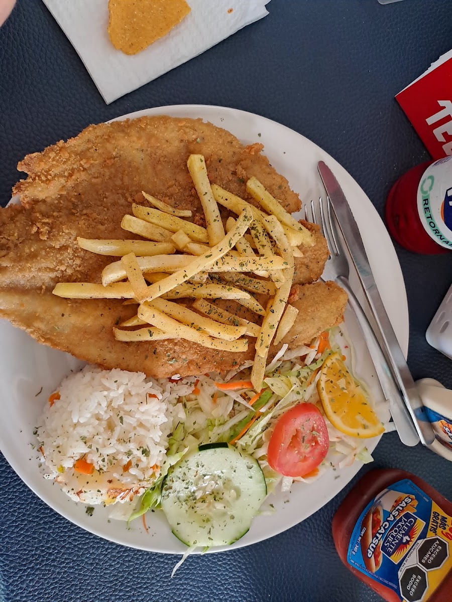 El Mar - La Mejor cocina de Mazatlan Photo 7