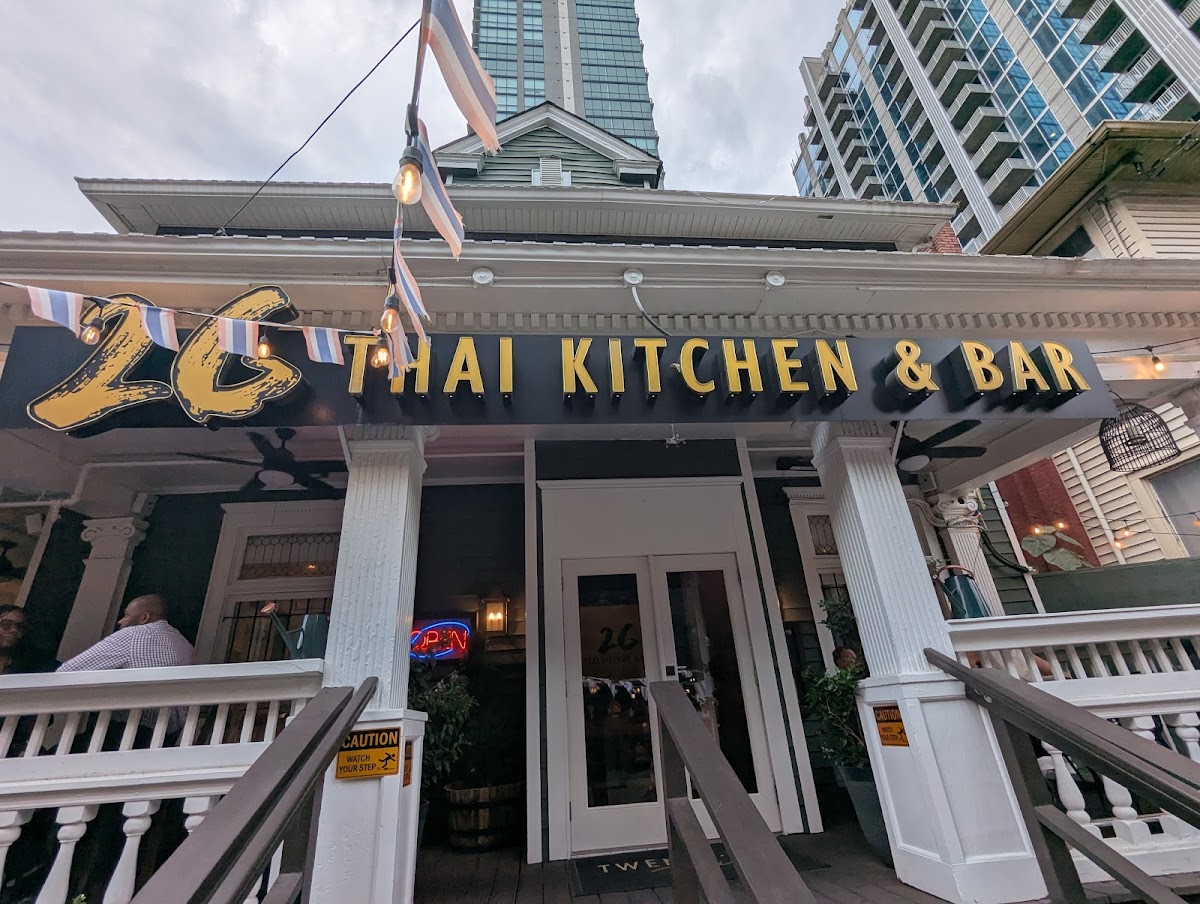 26 Thai Kitchen & Bar (Midtown)