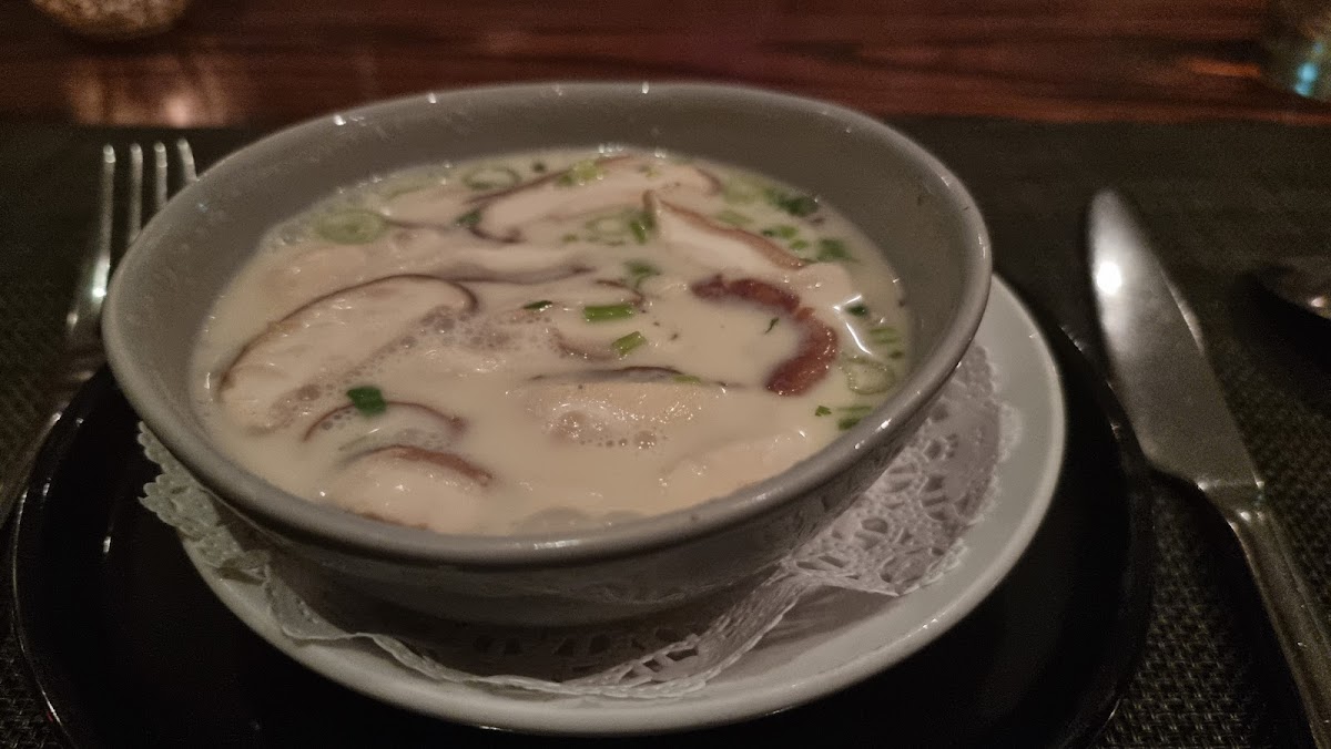 26 Thai Kitchen & Bar (Midtown) Photo 10