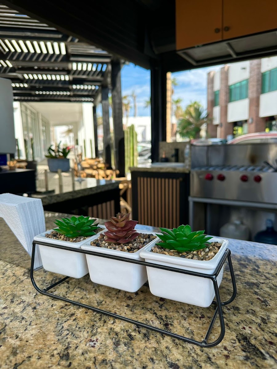 Cilantro´s Grill and Chill Photo 6