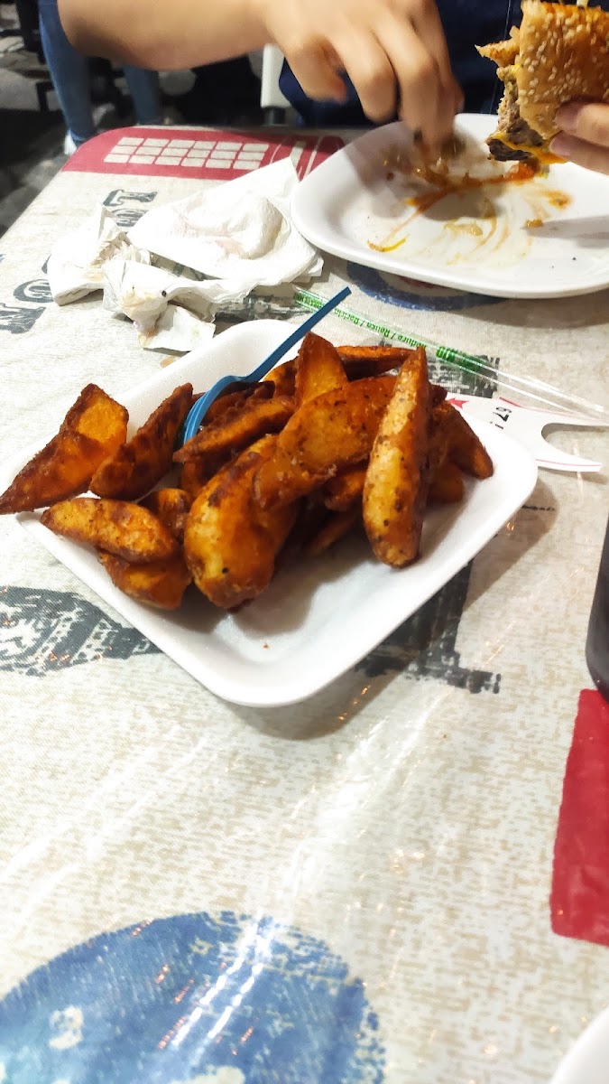 Javi's Burguer Photo 7