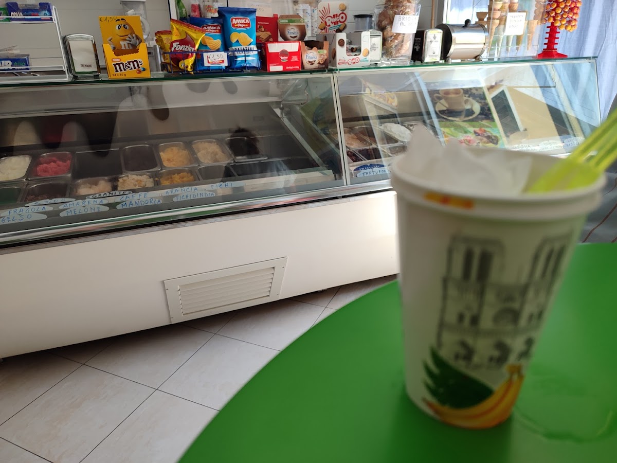 Bar Gelateria Pistacchio e Cioccolato