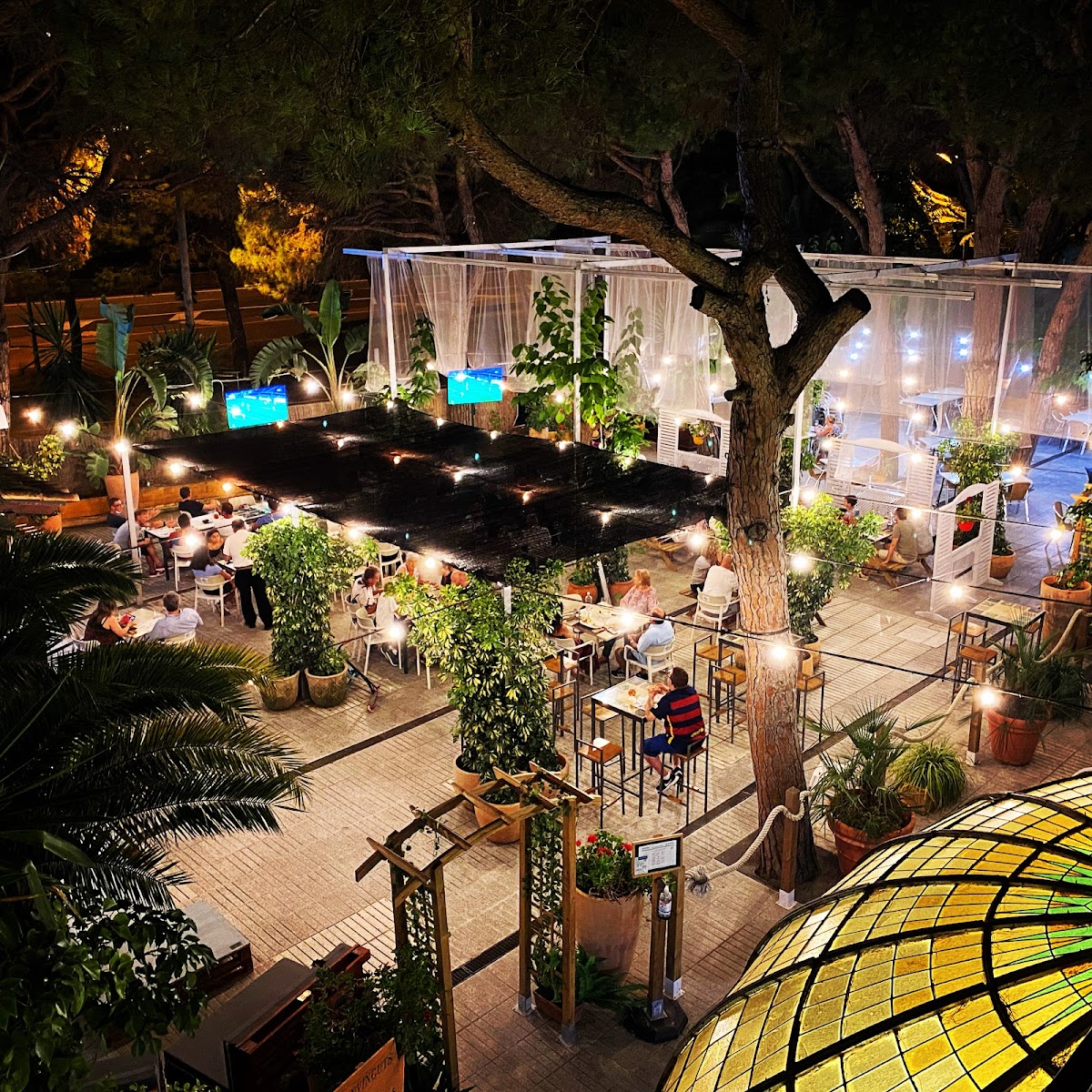 Restaurant La Pineda Gava Mar