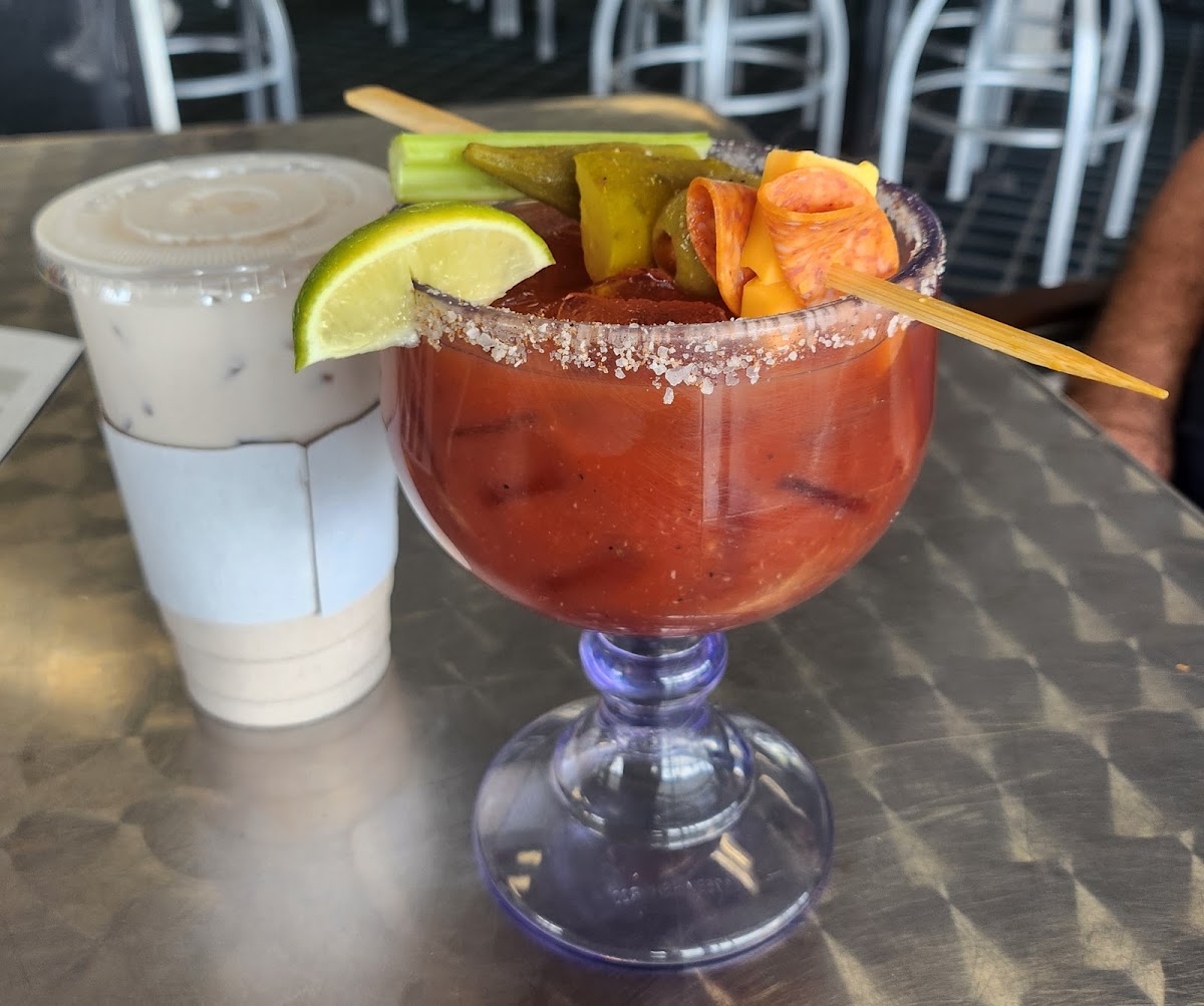 Schooner's Breakfast & Brunch Photo 3