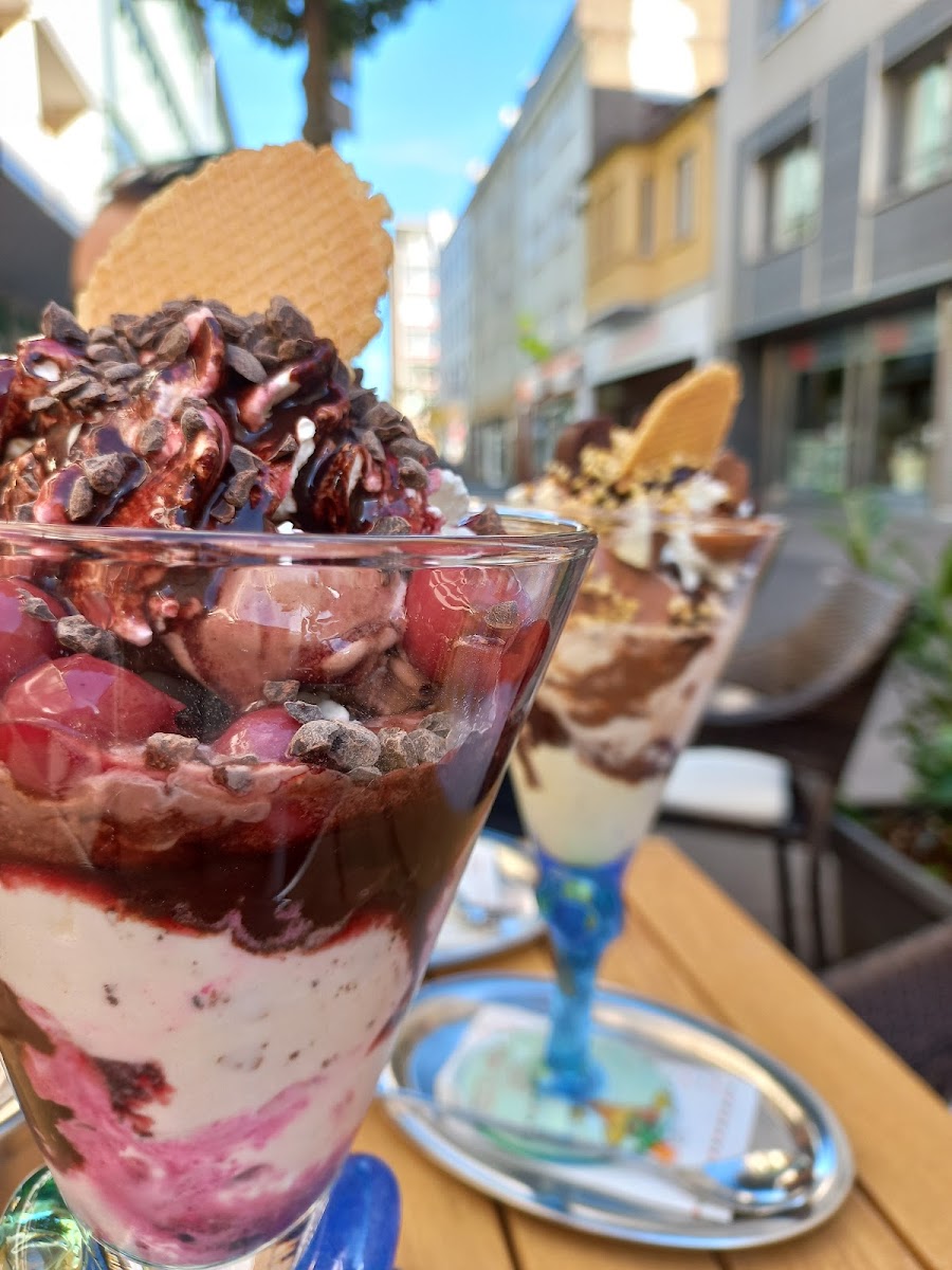 Eiscafé Venezia Köln Photo 3
