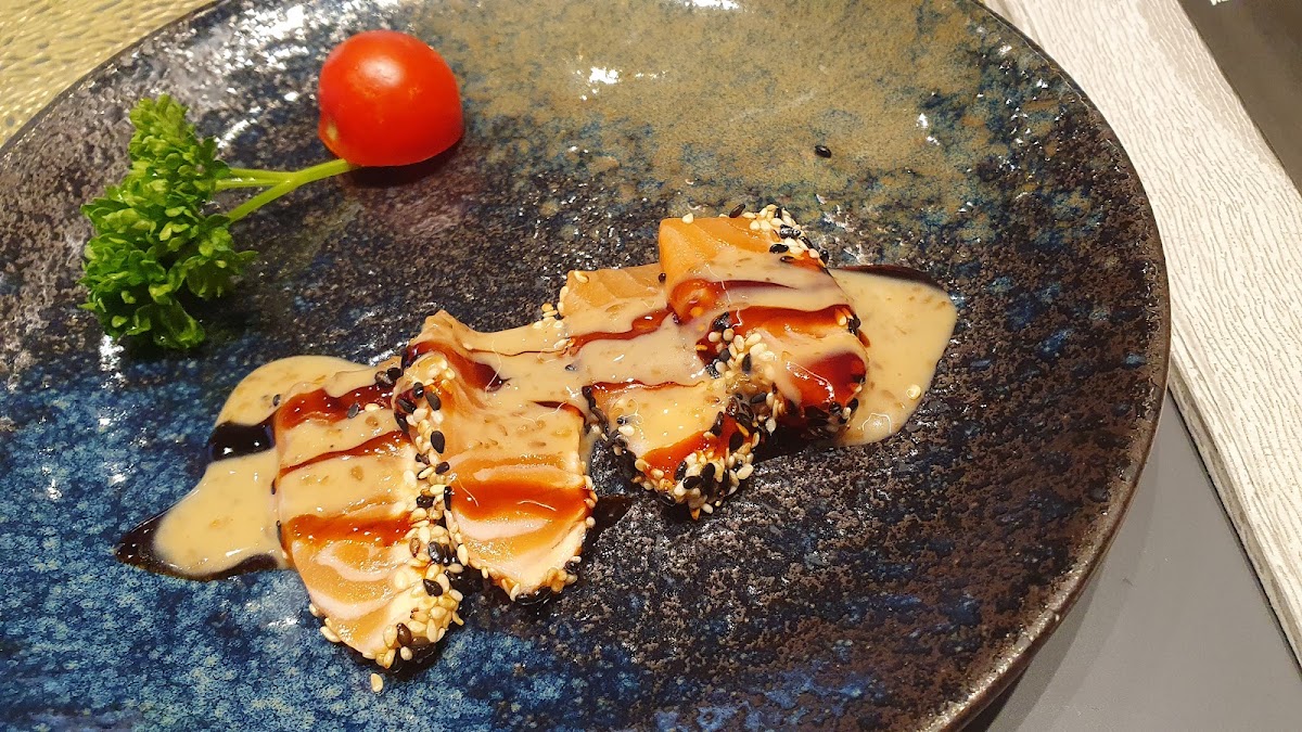 MAIKA POKE HOUSE Photo 6