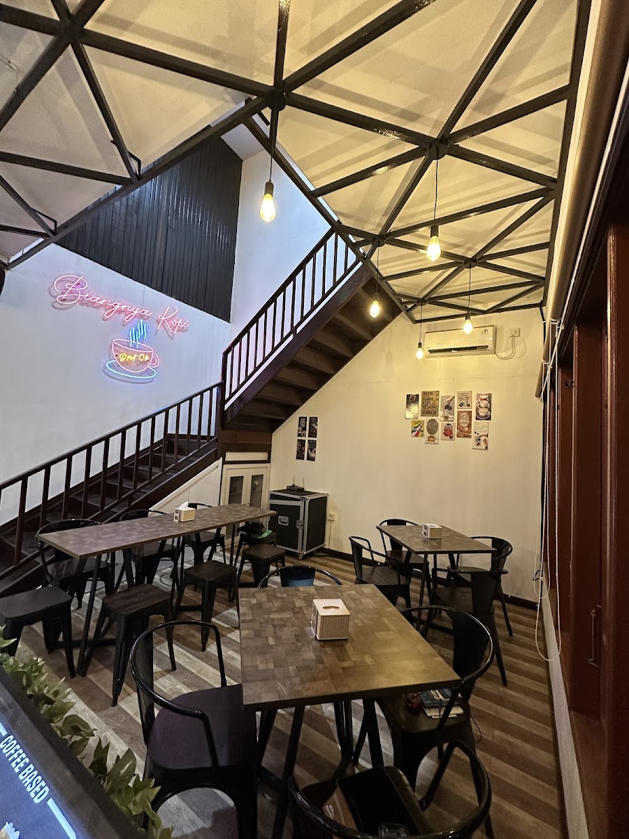 D'Kert Cafe Photo 6