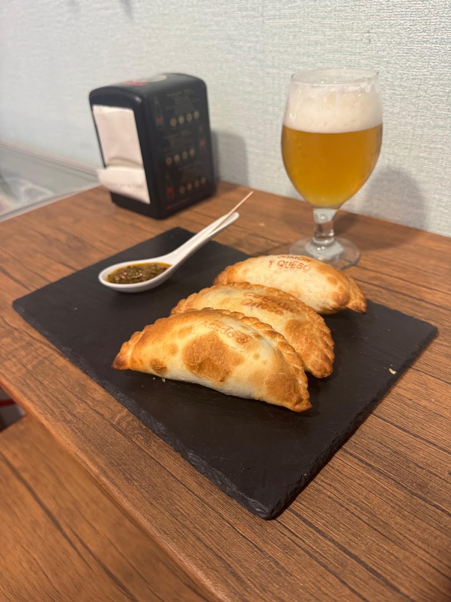 GOLAZO Empanadas Argentinas ???? Photo 5