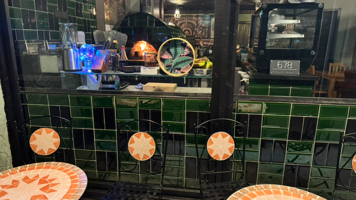 Petra Restaurant & cafe