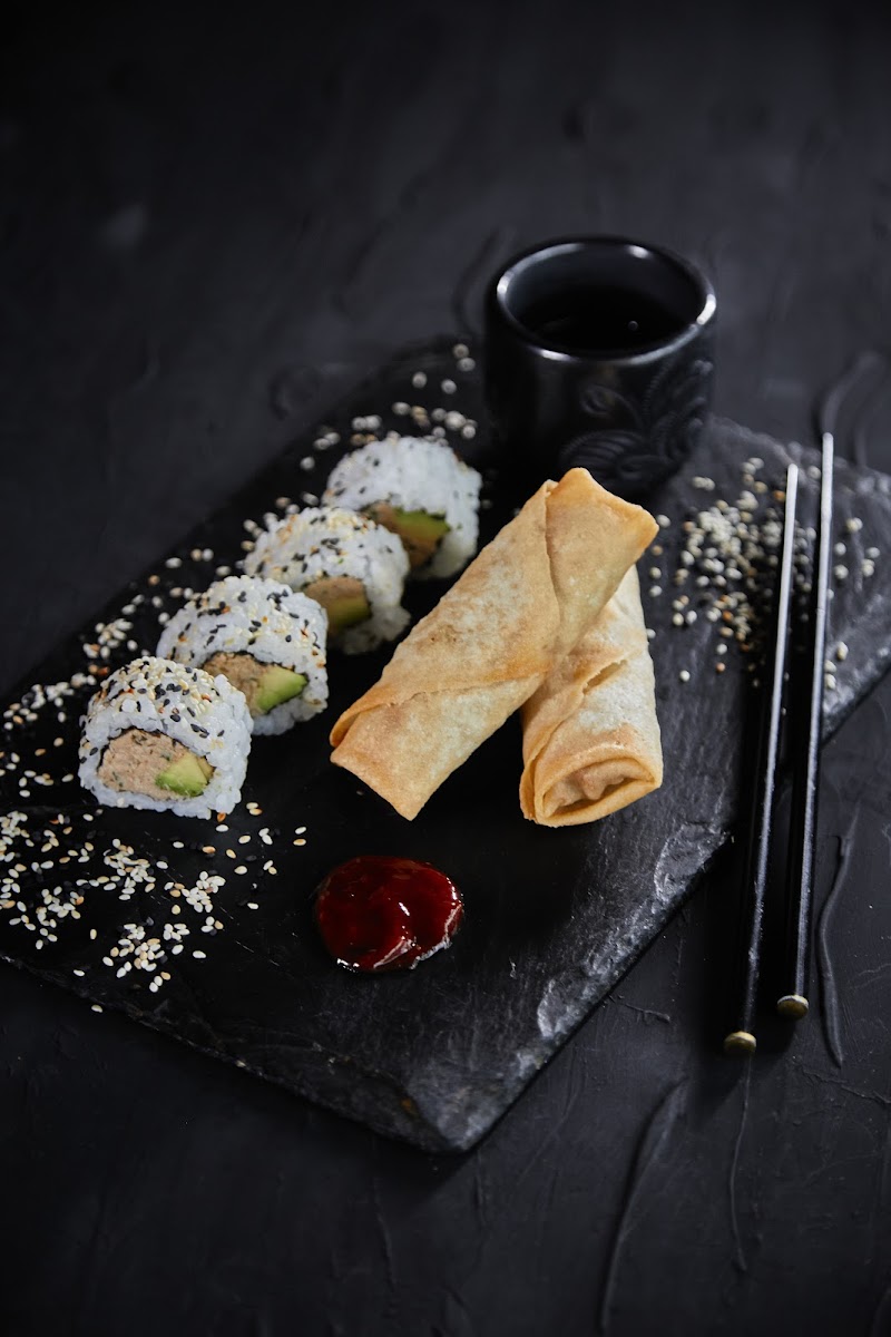Sensei Sushi Monte Grande Photo 5