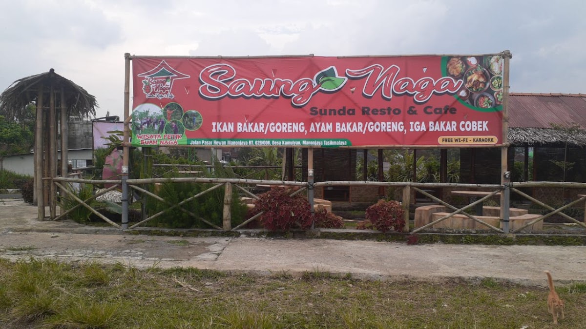 RM. Saung Naga