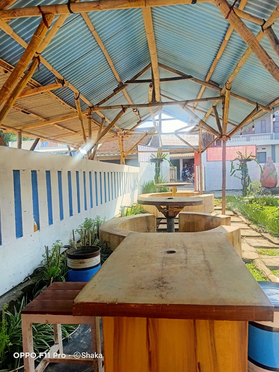 RM. Saung Naga Photo 6
