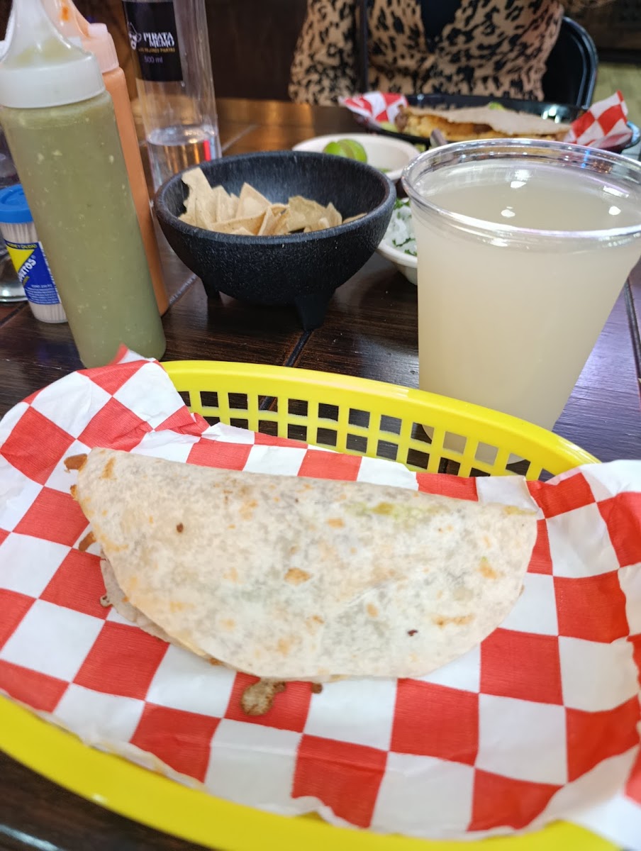 El Pirata Memo Photo 5