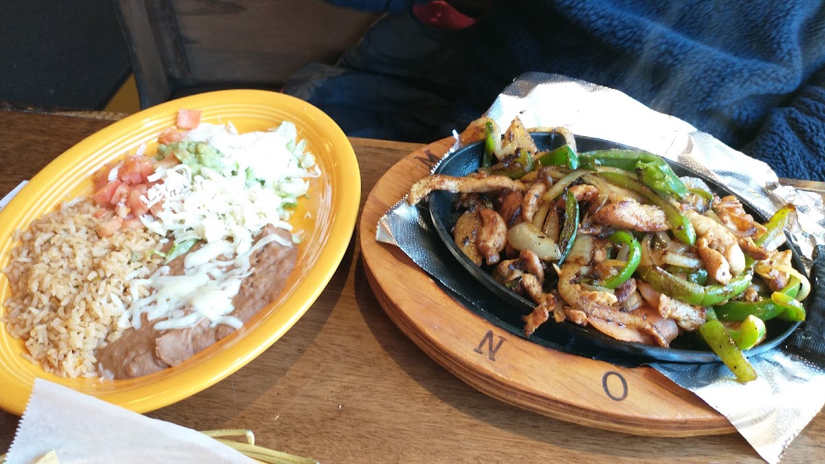 Don Maguey Mexican Restaurant Photo 7