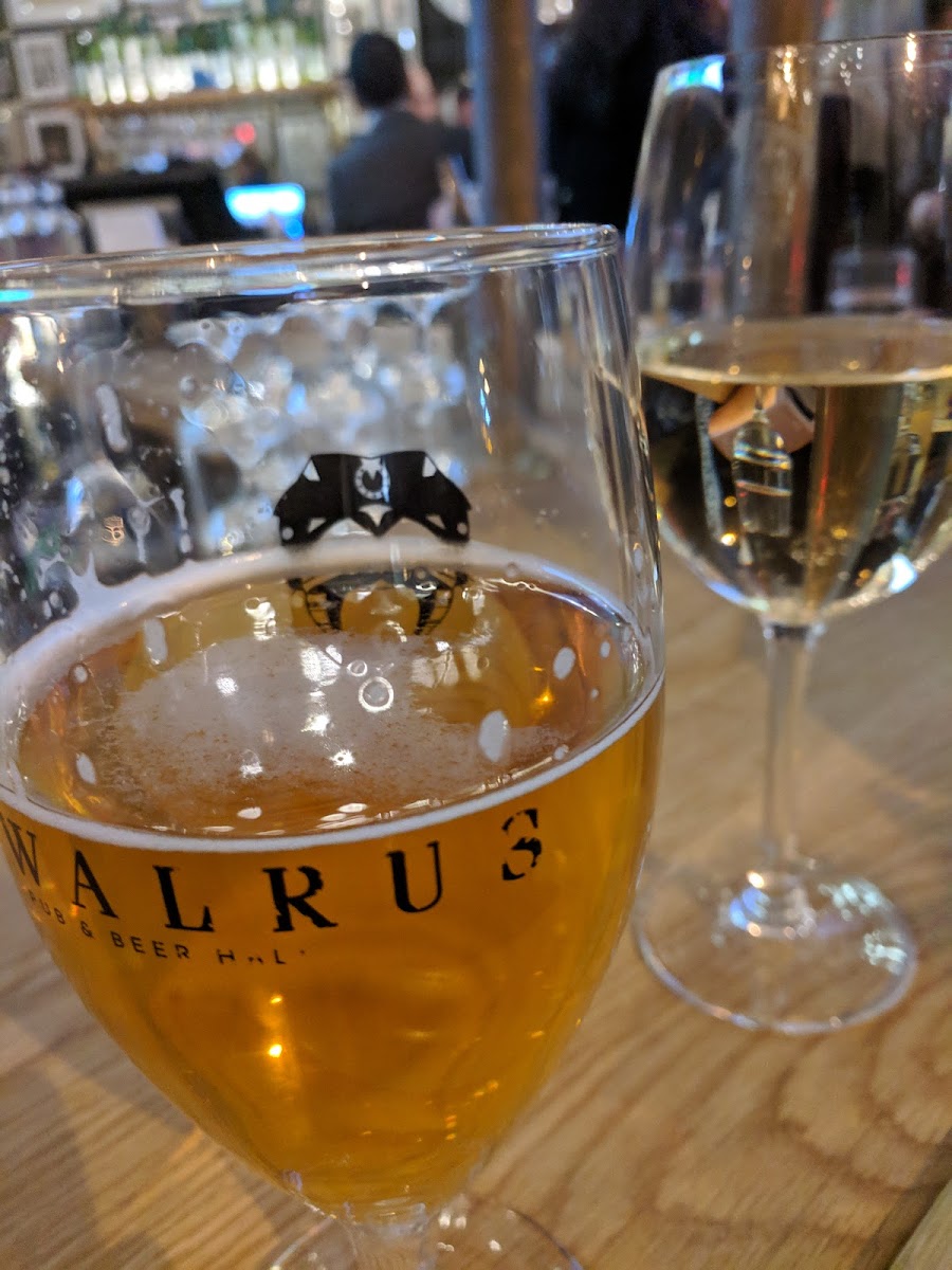 Walrus Pub & Beer Hall Photo 5