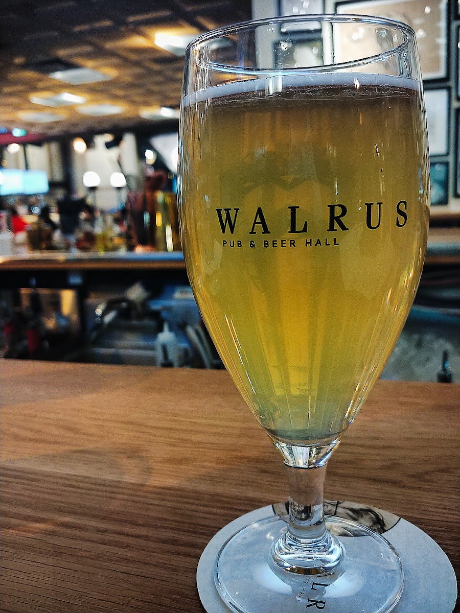 Walrus Pub & Beer Hall Photo 6
