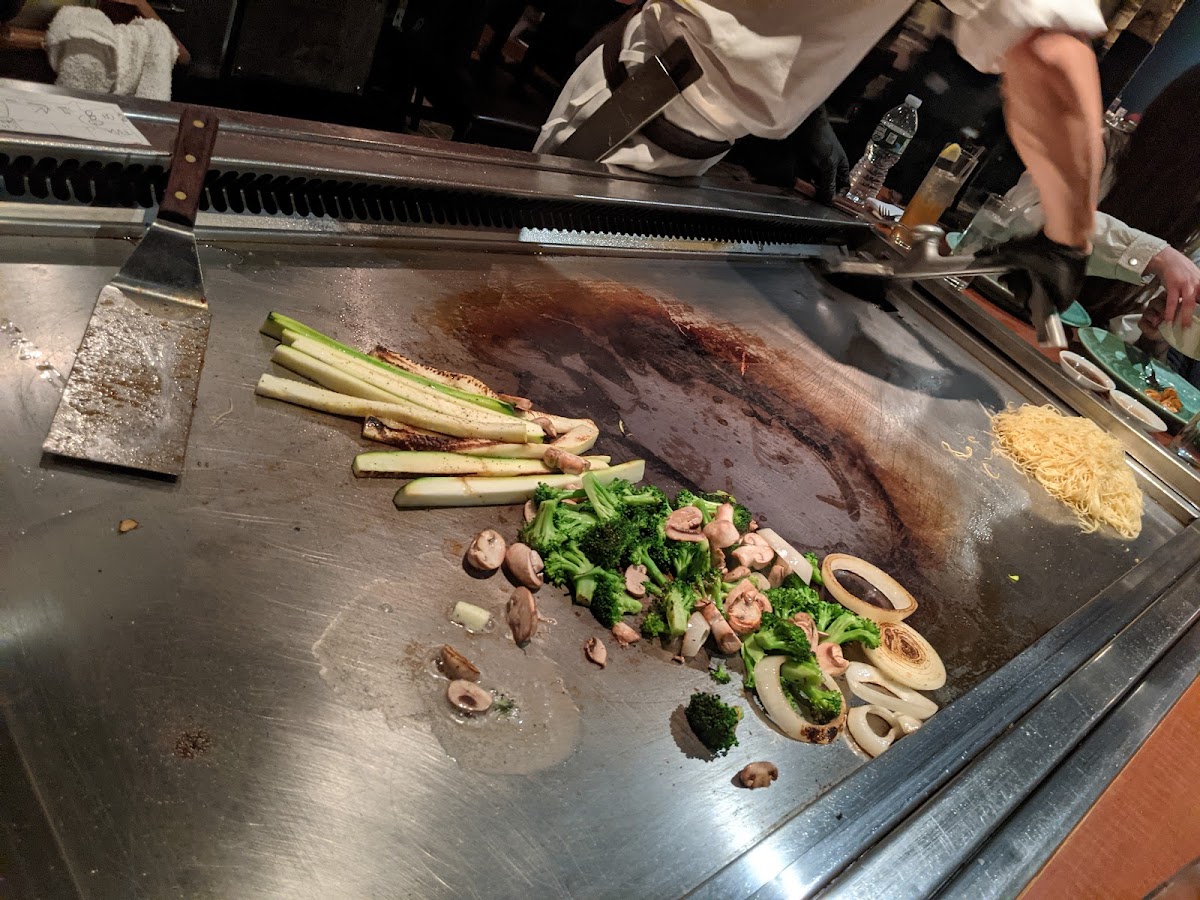Edo Japanese Steak House Photo 5