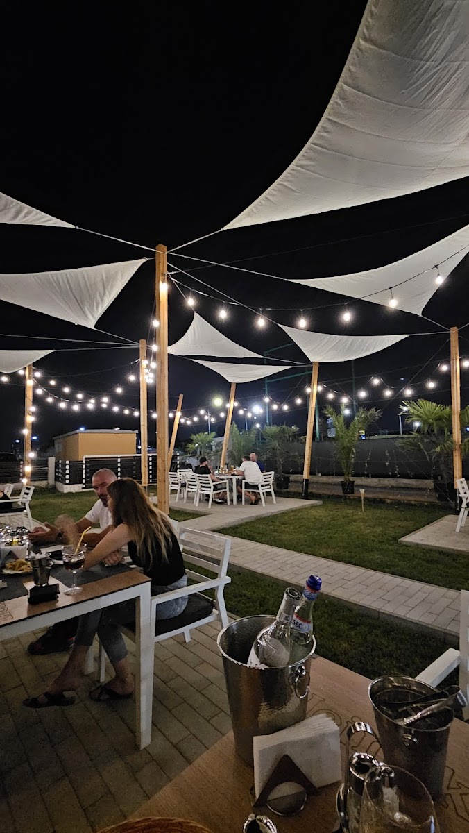 G&G Restaurant
