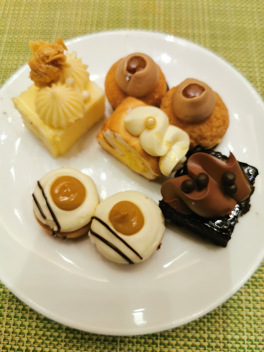 Solaire Theater Restaurant Photo 7