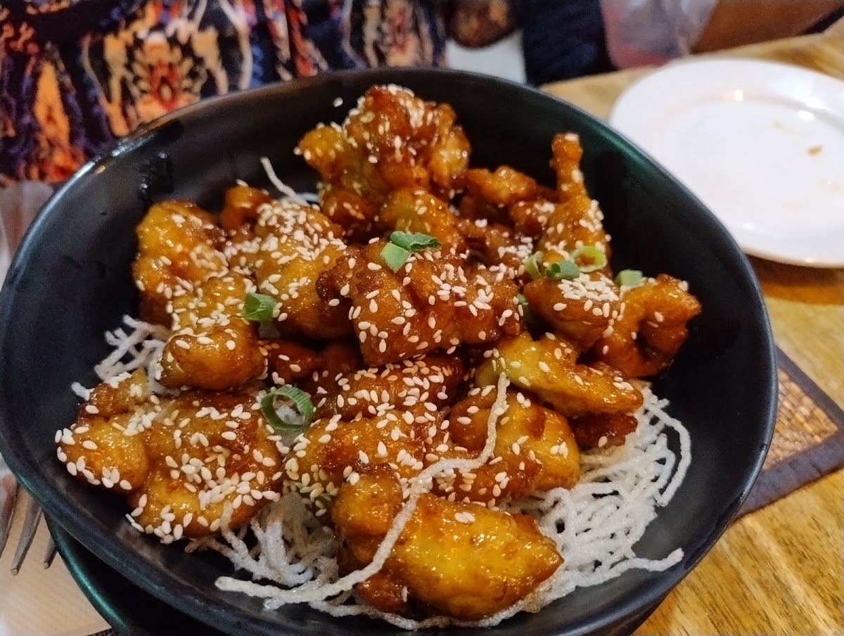 Thai Classic Restaurant Photo 4