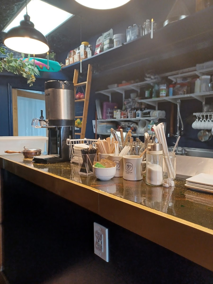 Coffee Elsewhere Photo 6