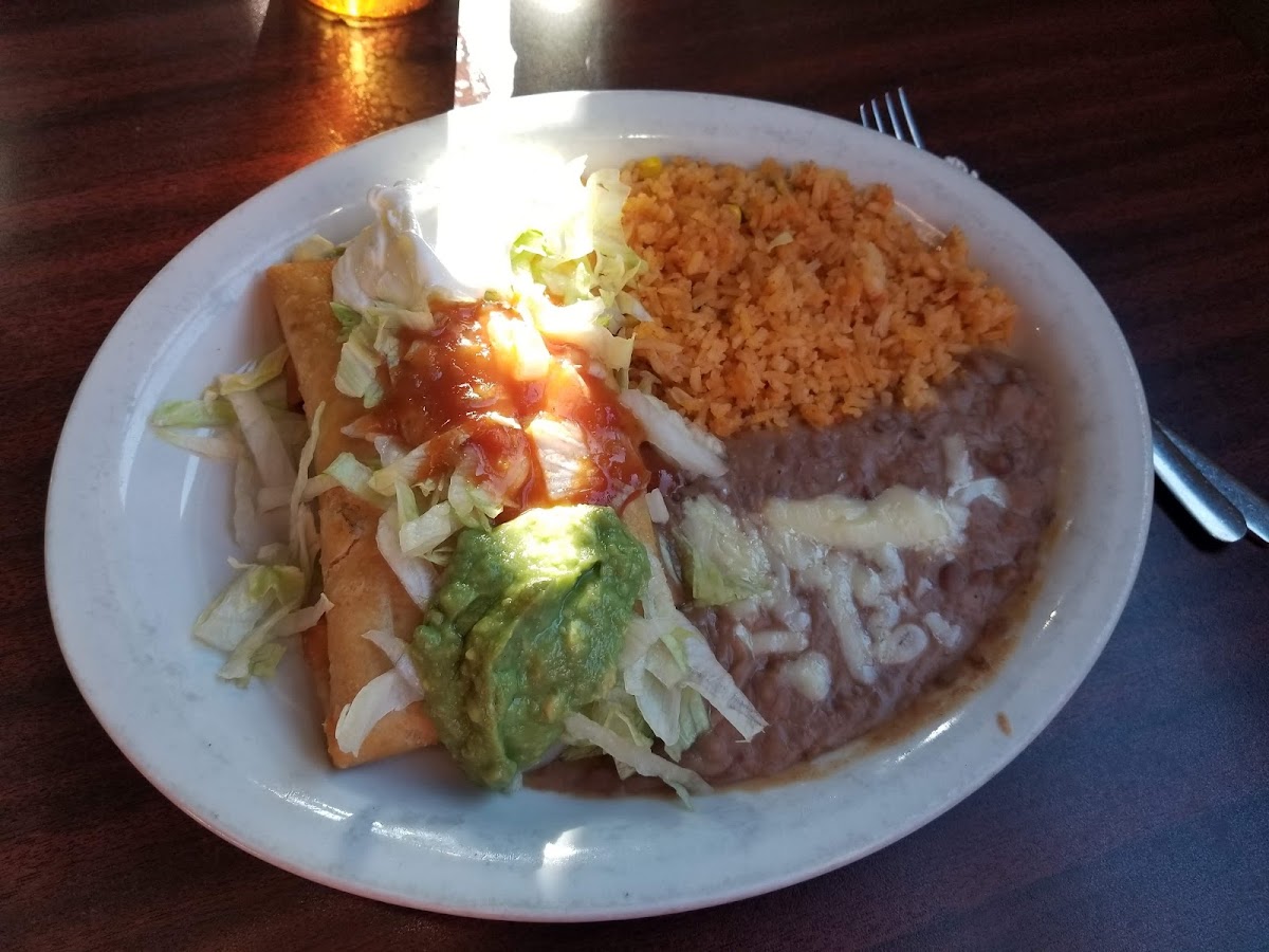 El Carrisal Mexican Restaurant Photo 6