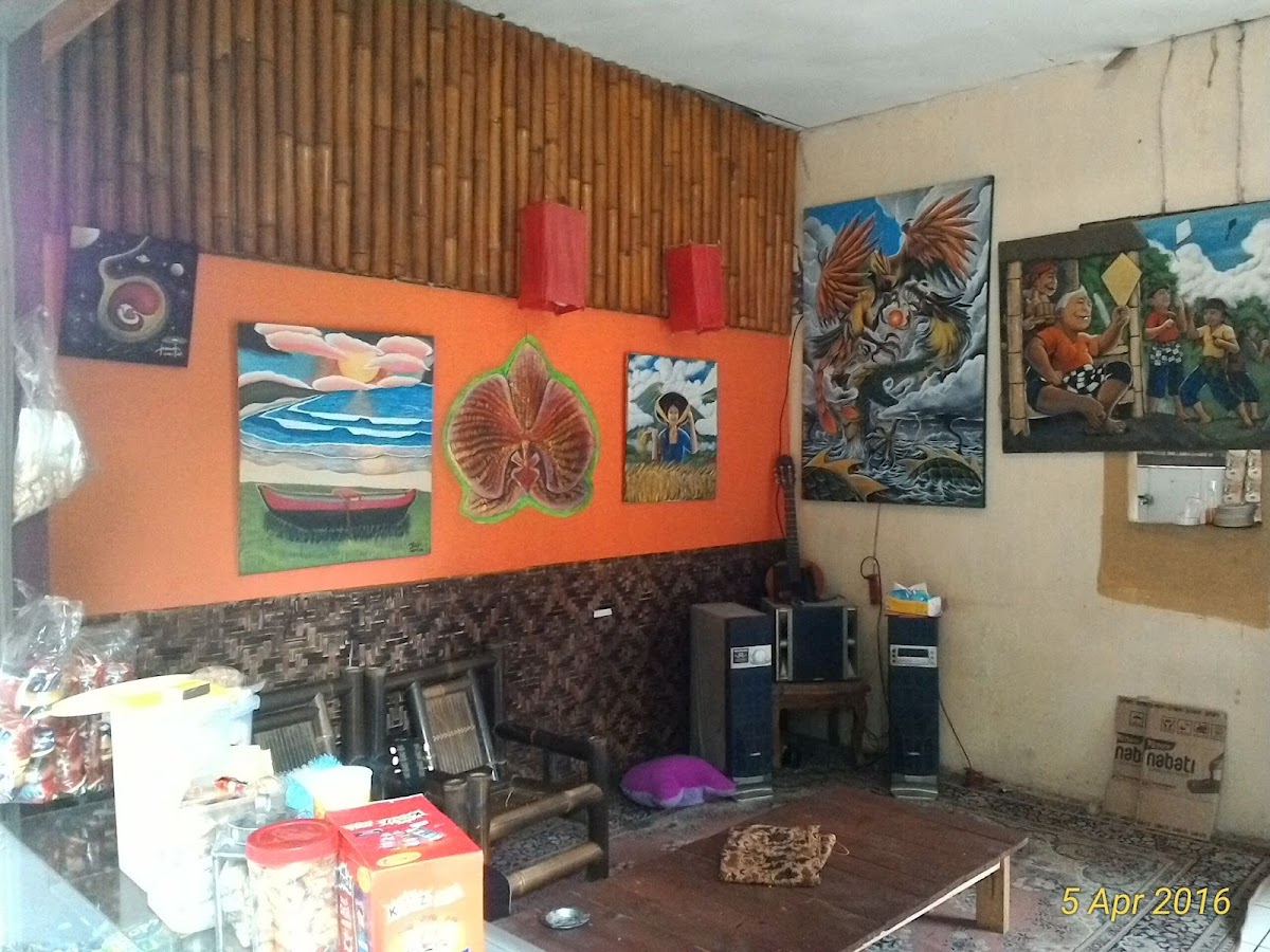 Cahaya Ratu Kafe