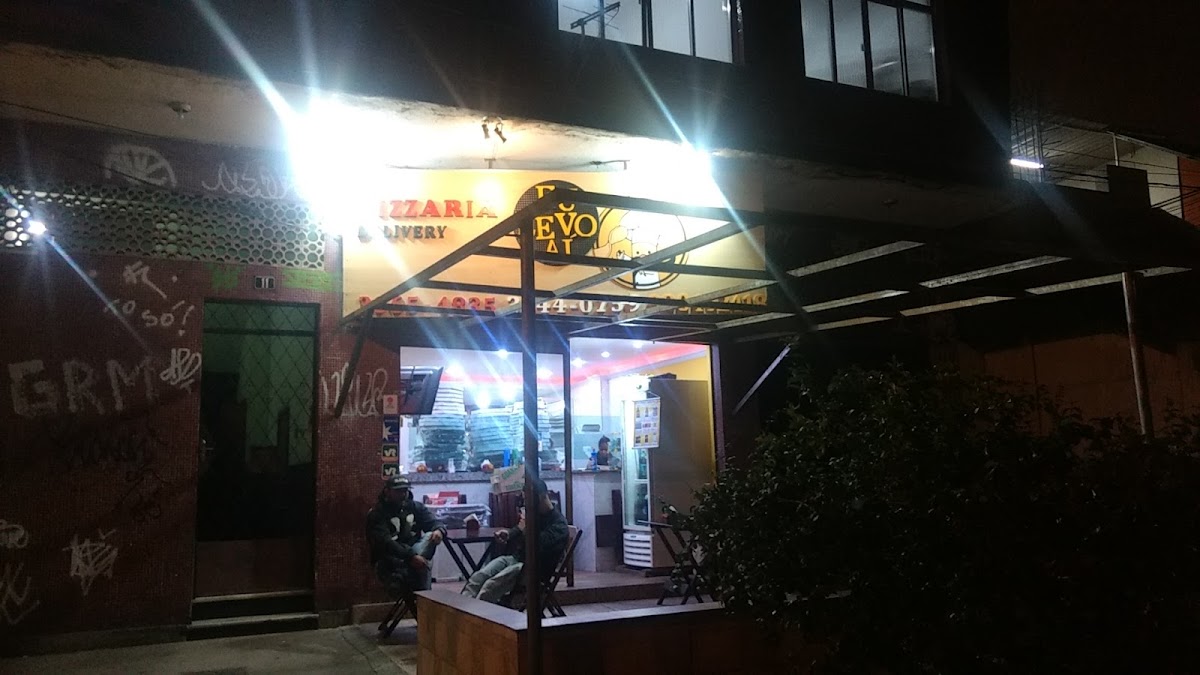 Pizzaria Eu Levo Aí Photo 3