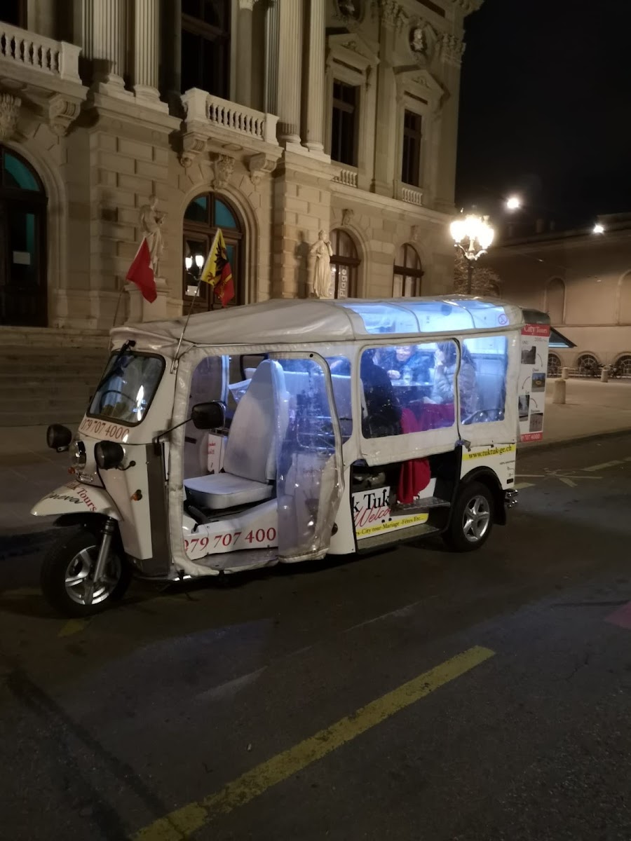 TukTuk Tours Geneva Photo 3