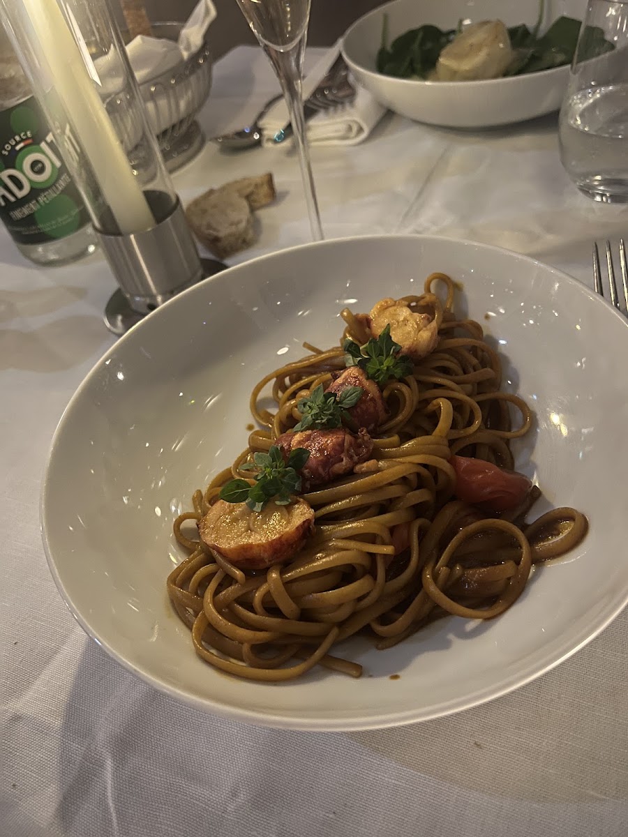 Bonnie - Restaurant & Bar Photo 10