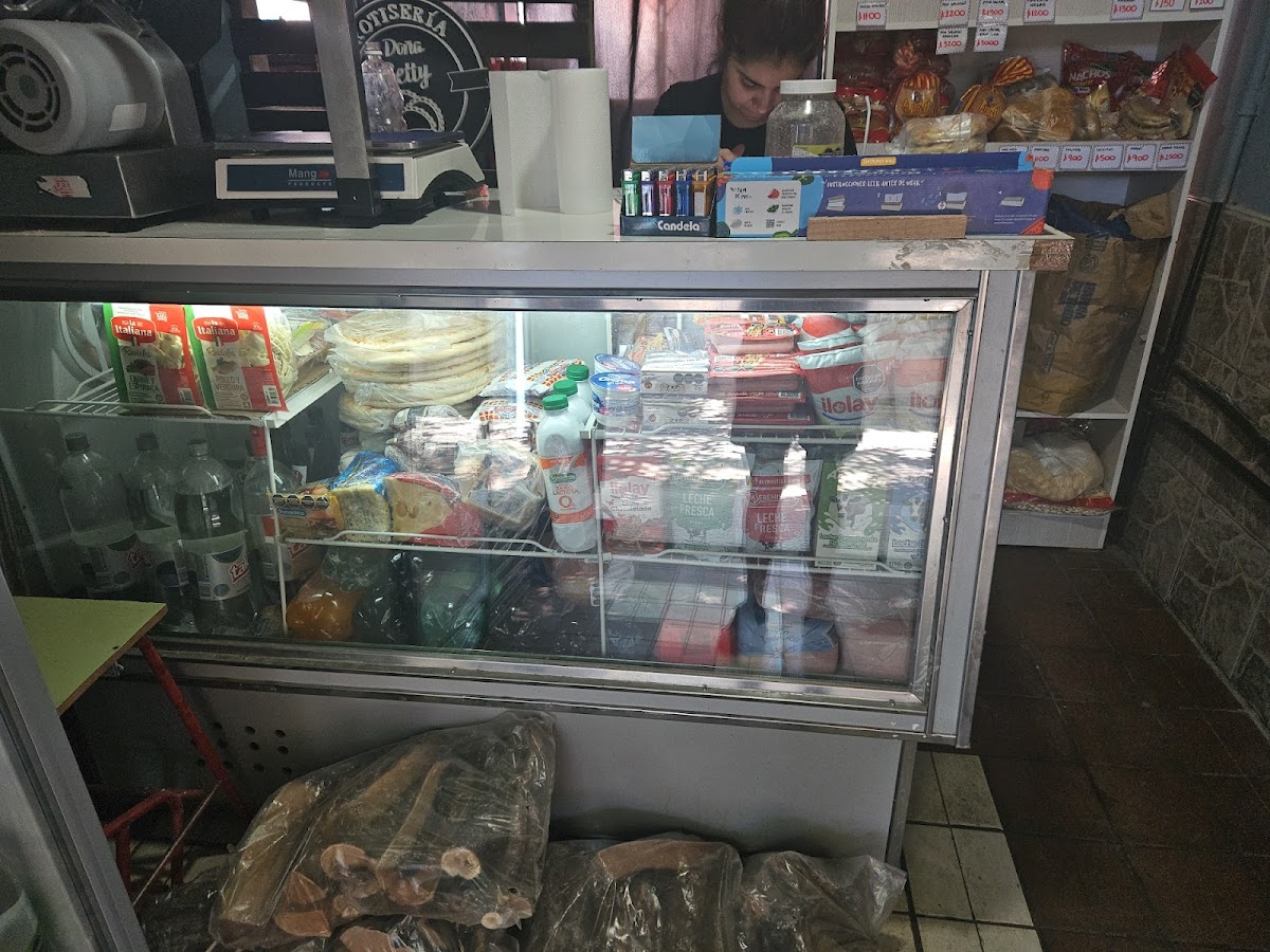 los pollos hermano's Photo 6