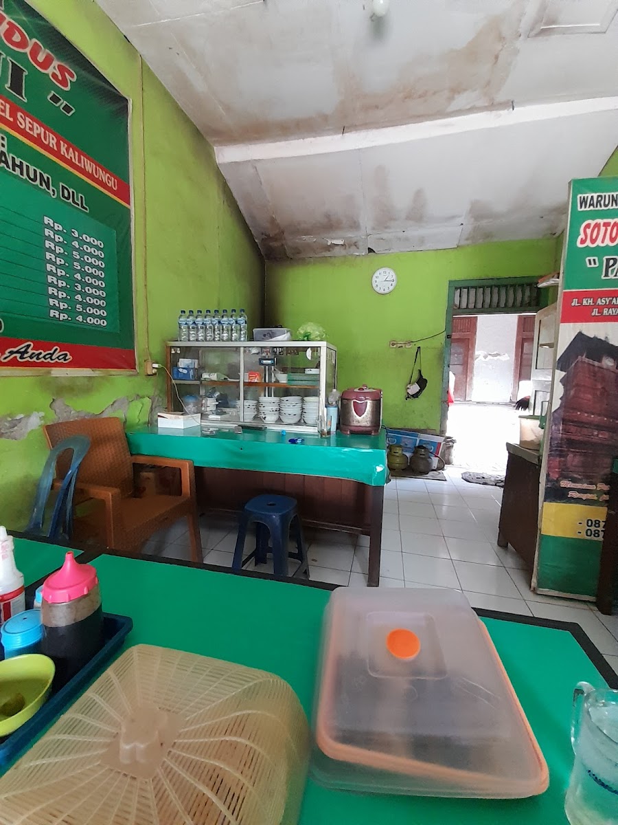 Soto Ayam Asli Kudus Pak Sumaji