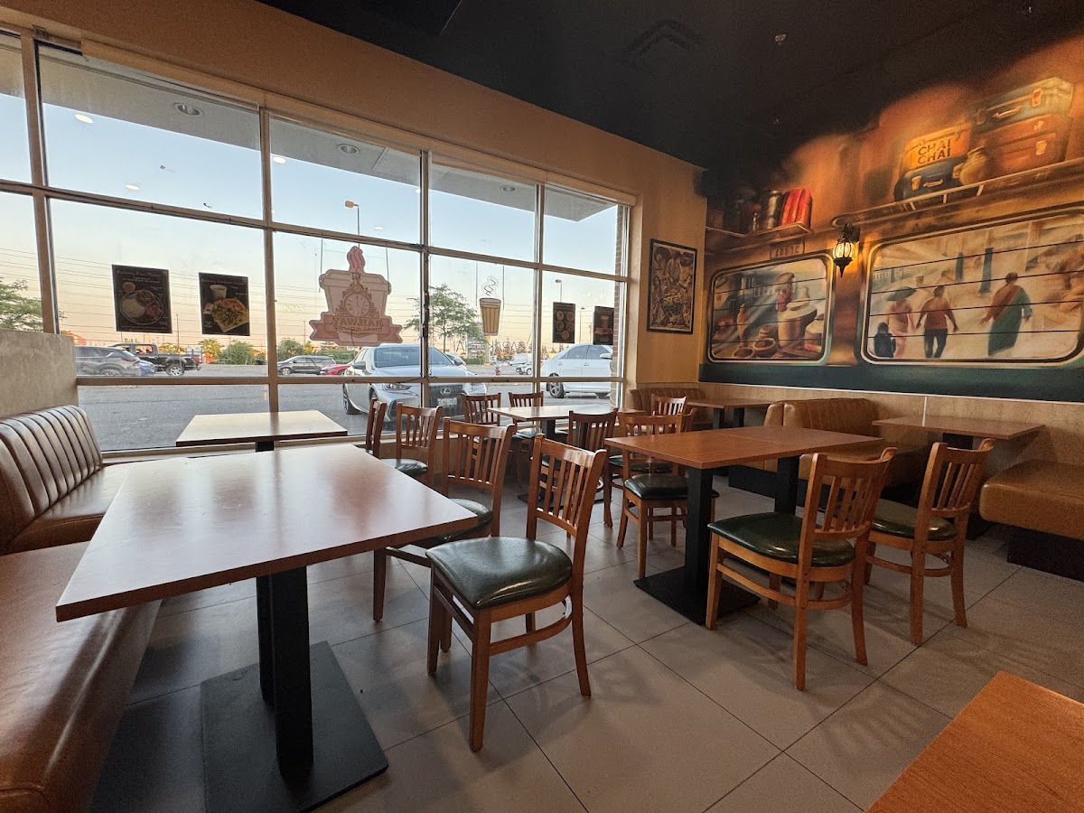 Railway Chai House Airport & Queen Photo 1