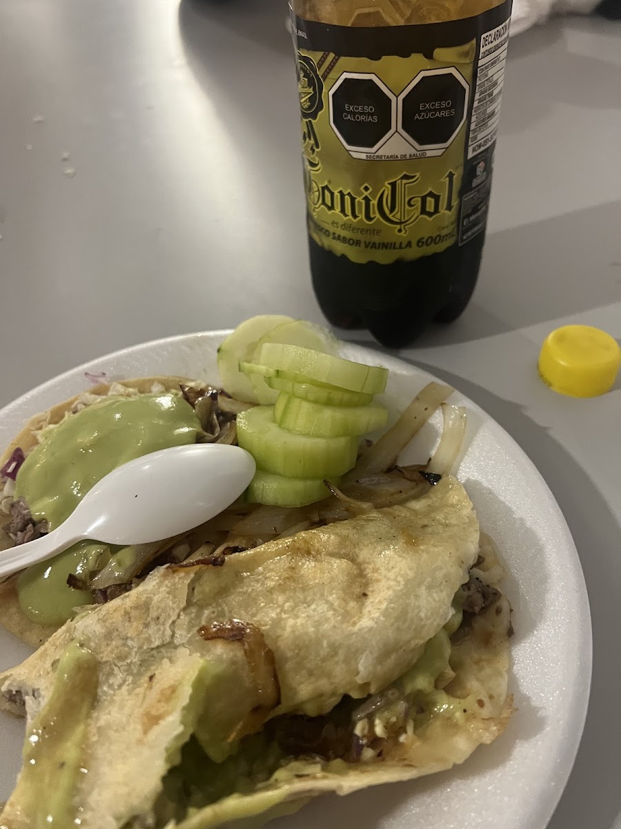 Tacos El Plebe Photo 10