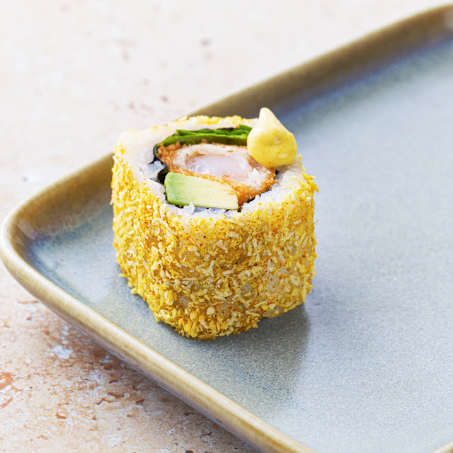 Maki California Crevette Tempura Sauce Curry 6 Pièces