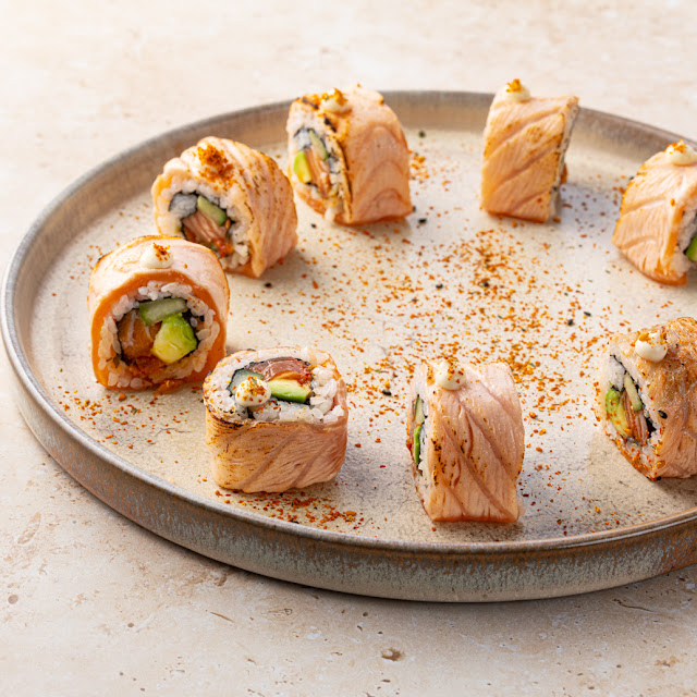Roll Saumon Spicy 8 Pièces