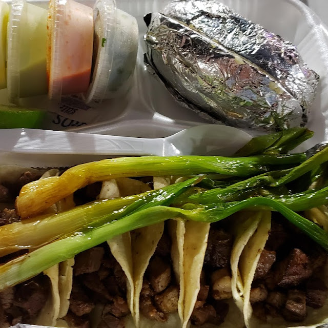 Tacos De Carne Asada Encebollado
