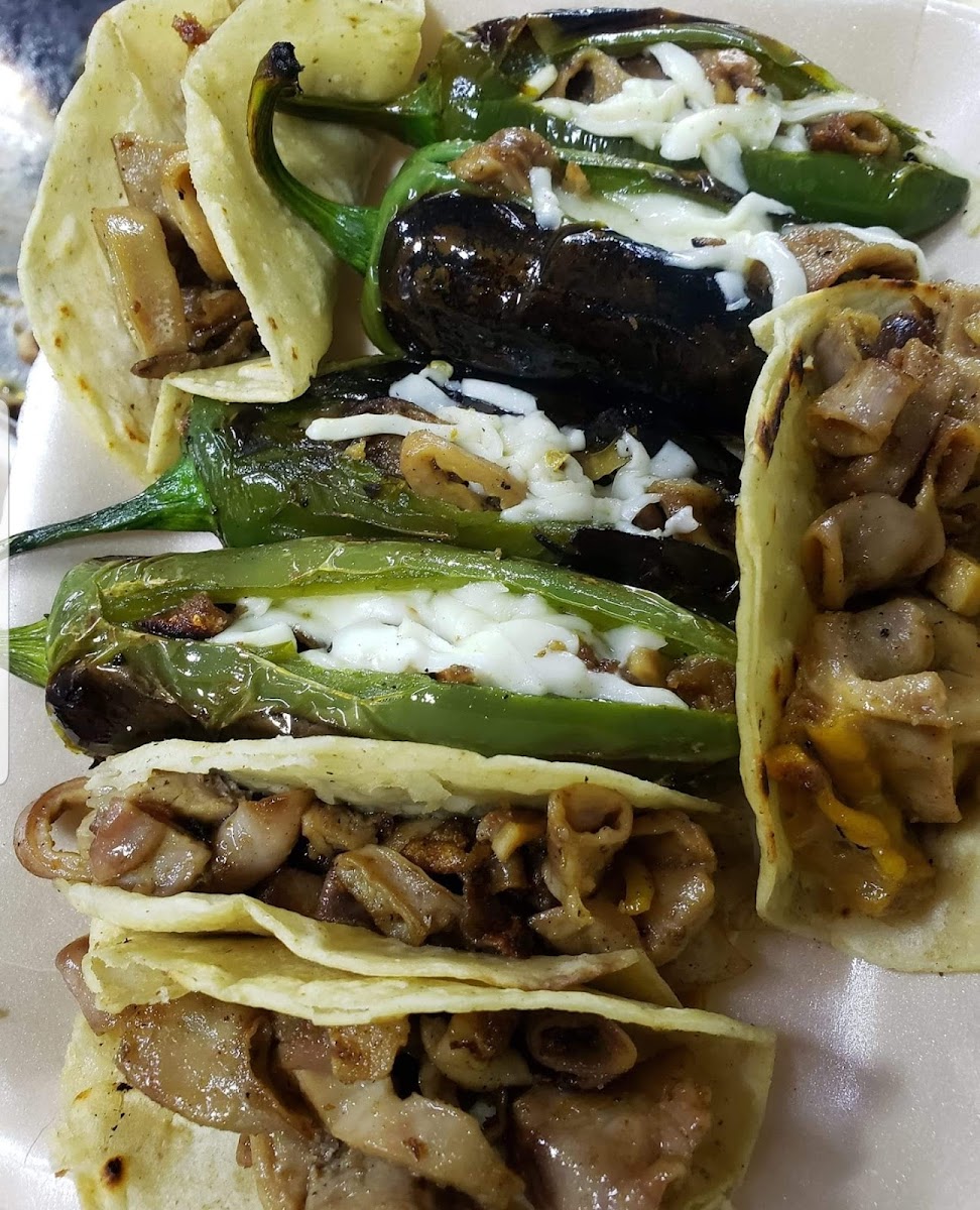 La Tripona tacos Photo 3