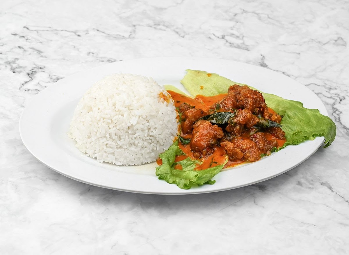 RESTORAN LEK YEAN 乐园茶餐室 Photo 4