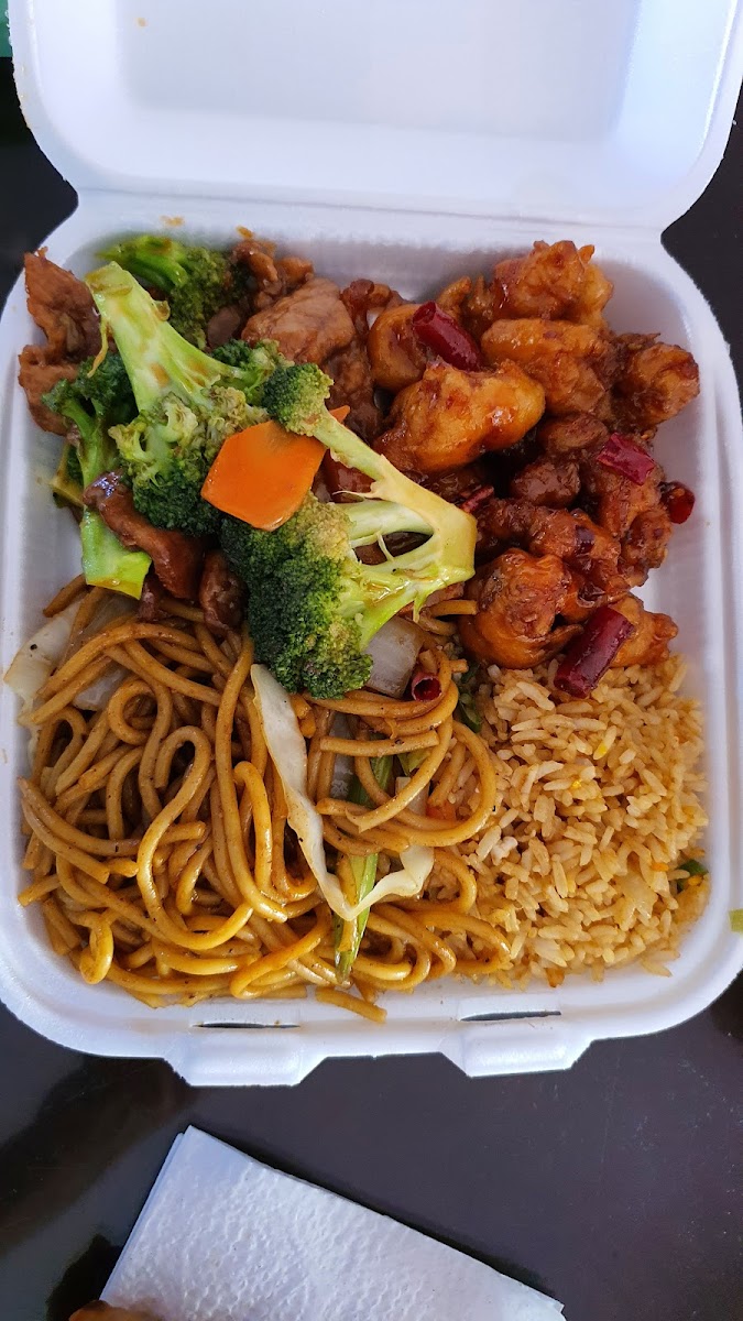Comida China Golden bowl Photo 5